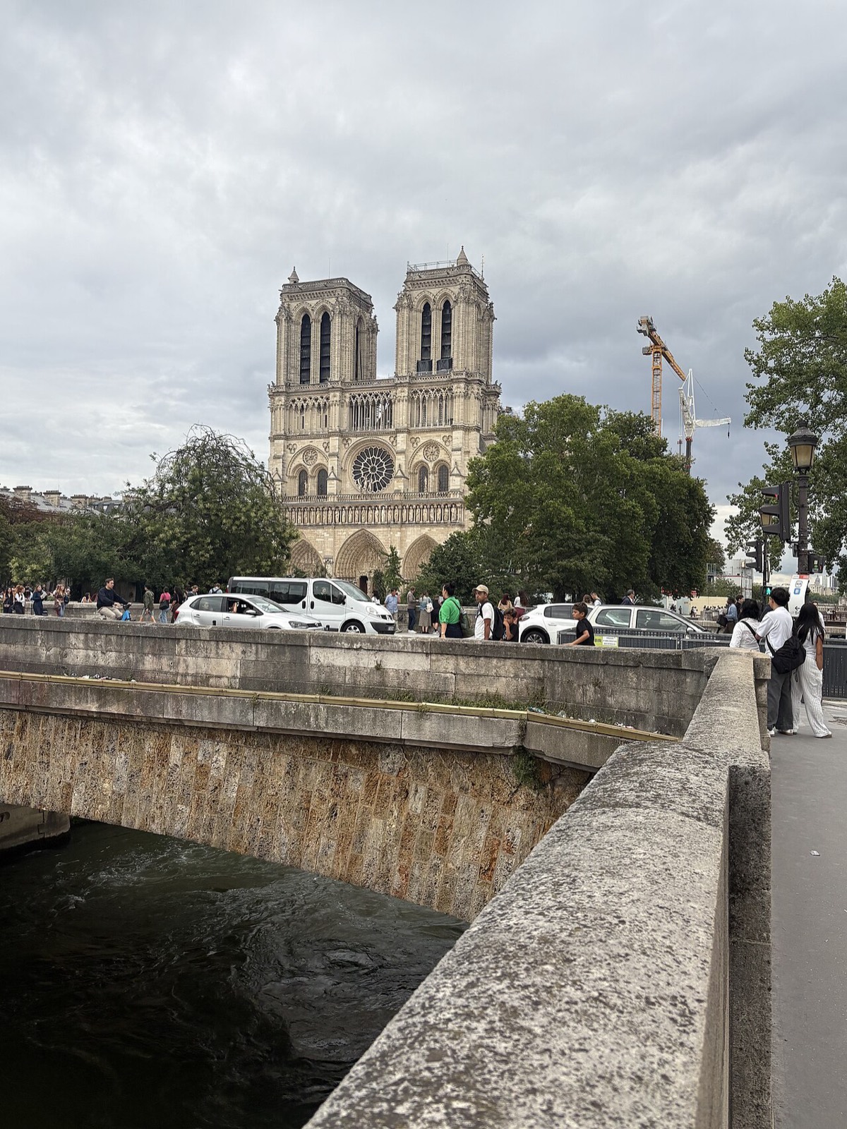 Notre-Dame de Paris above the Seine.