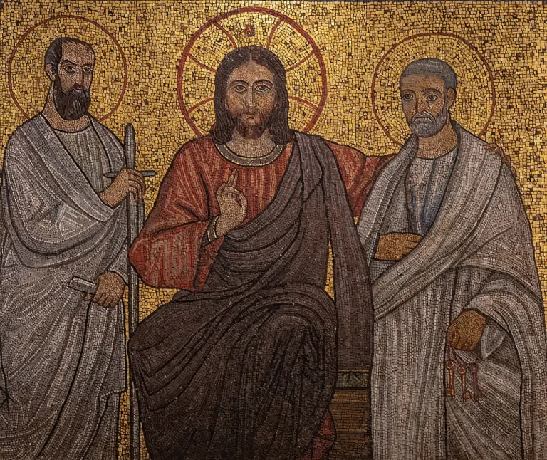 A gold mosaic of Christ between the apostles Peter and Paul, Vatican Grottoes.