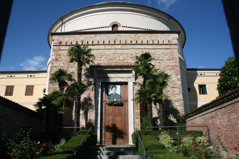 The church of the Holy Family beside the Canossian convent at Schio.